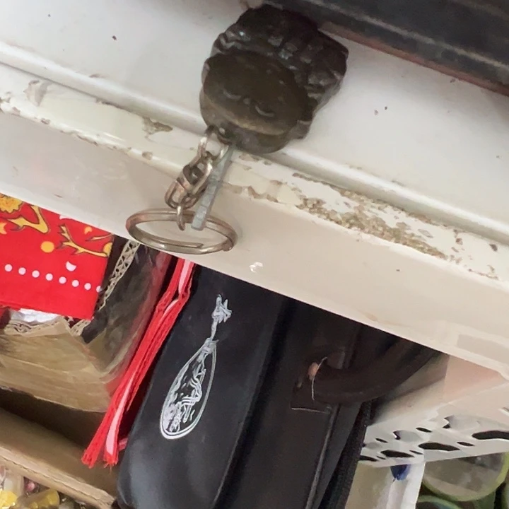 自***爵瓷片陶瓷制品摆件5