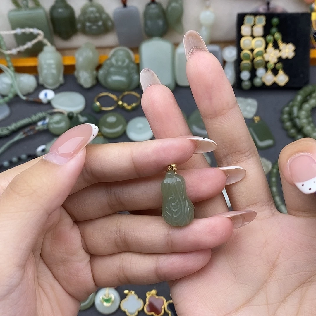 吊坠(不含链)18K金镶嵌和田玉