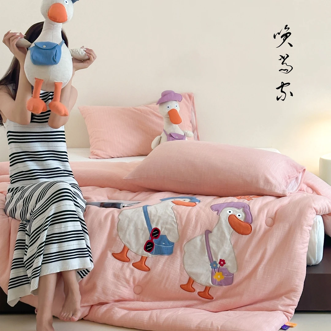 笑当家夏被-全棉双层纱刺绣成人卡通儿童被芯夏被四季被