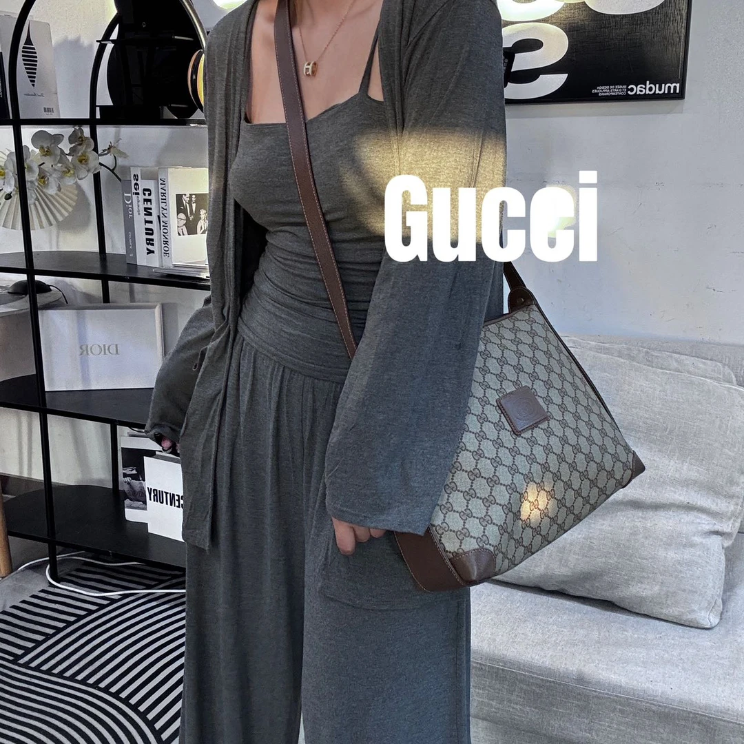 修复品8613919/GUCCI/古驰 老花斜挎包配皮换新