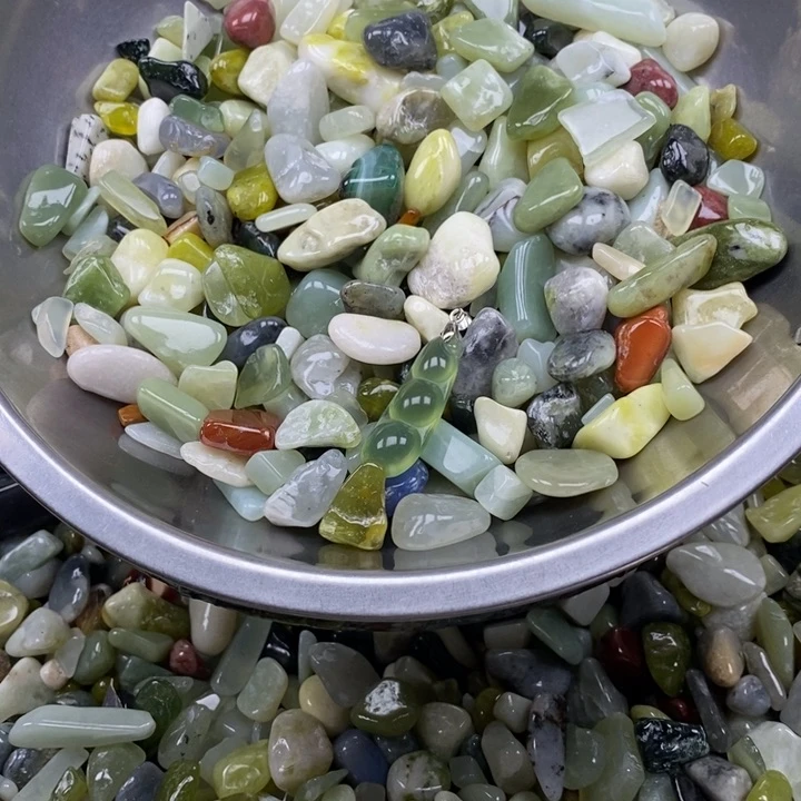 蛇纹石玉鱼缸石未镶嵌