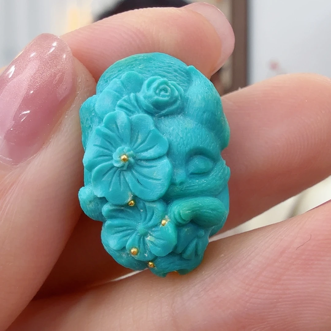 绿松石未镶嵌珠宝奇石