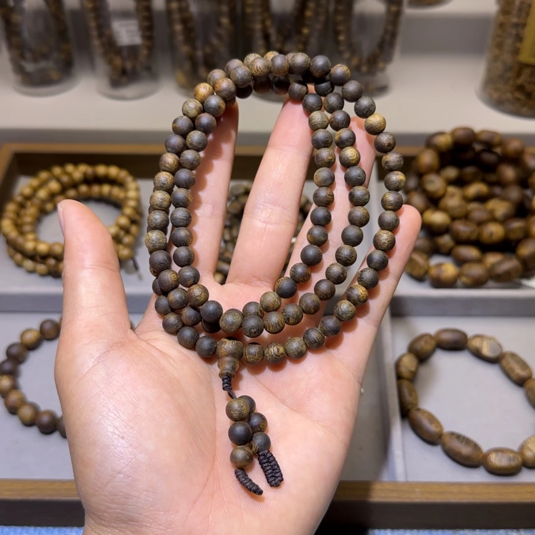 沉香手串金沙叶沉水0.7多圈25+