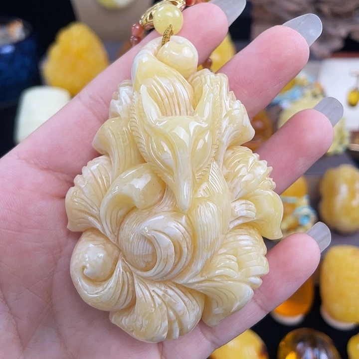 未镶嵌琥珀珠宝奇石微瑕