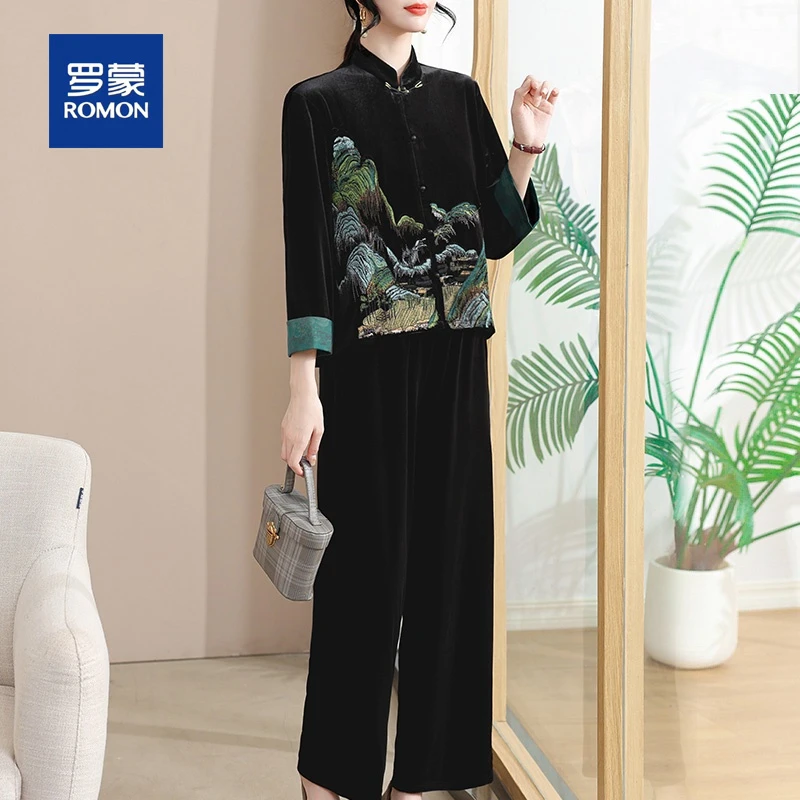 罗蒙妈妈秋装外套女2025新款中老年人金丝绒套装女春秋奶奶两件套