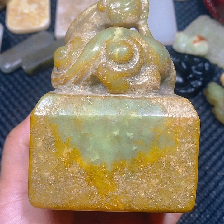 未镶嵌手链和田玉（糖玉）