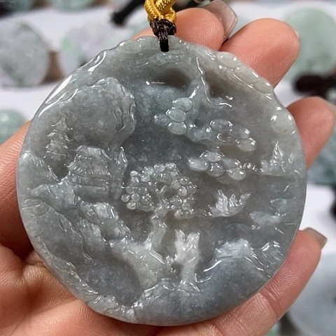 翡翠颈饰未镶嵌山水牌福利