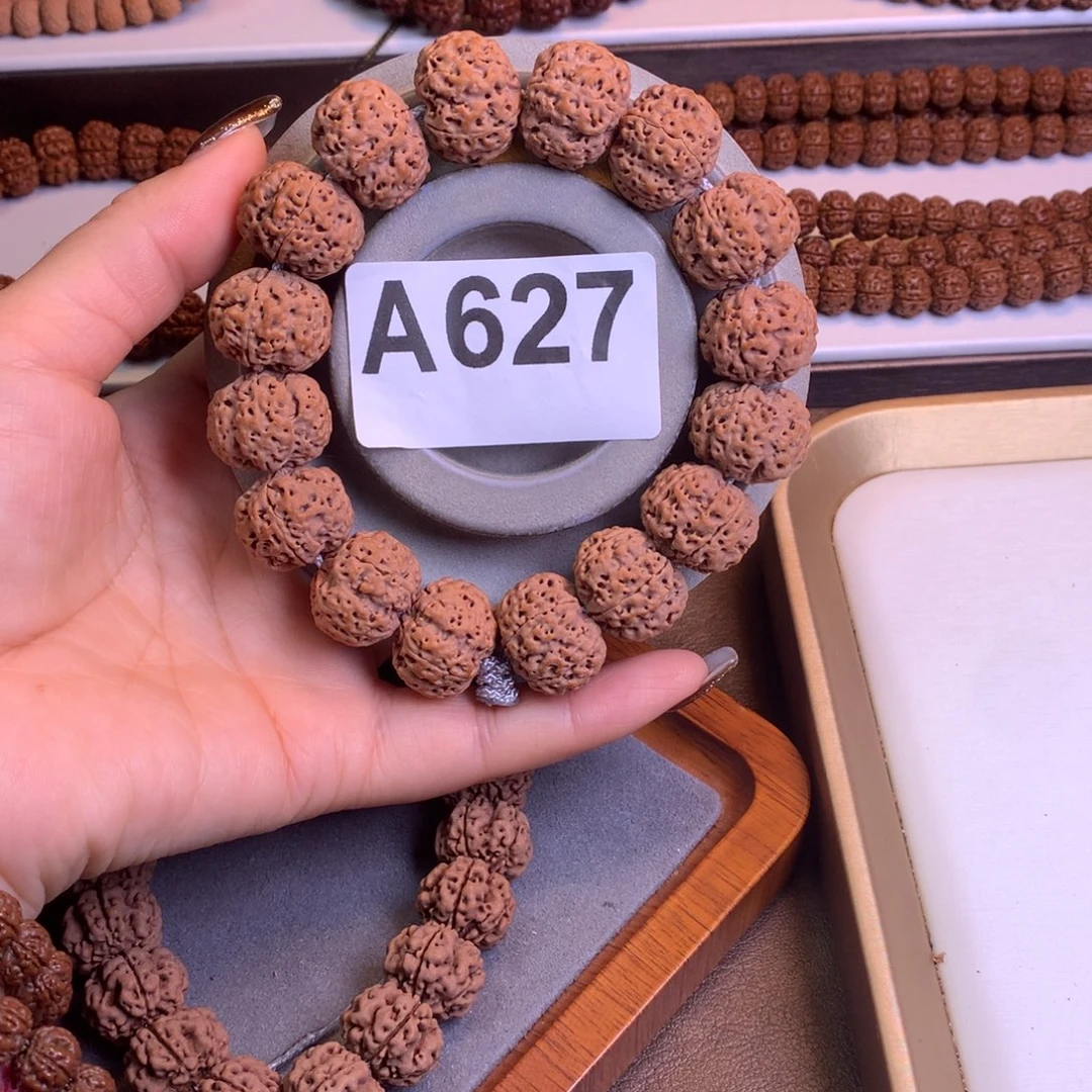 吊坠金刚菩提20尺寸安娜5星蜂王如意