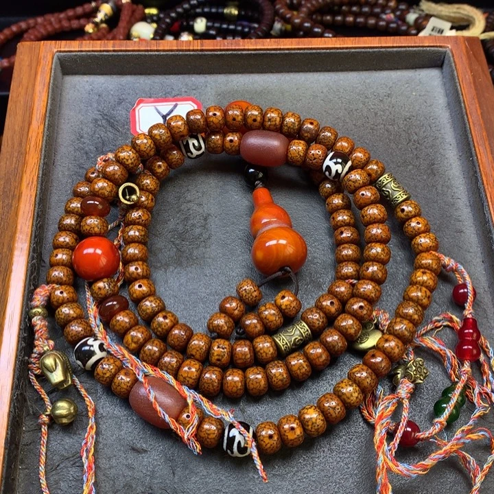 星月菩提吊坠菩提