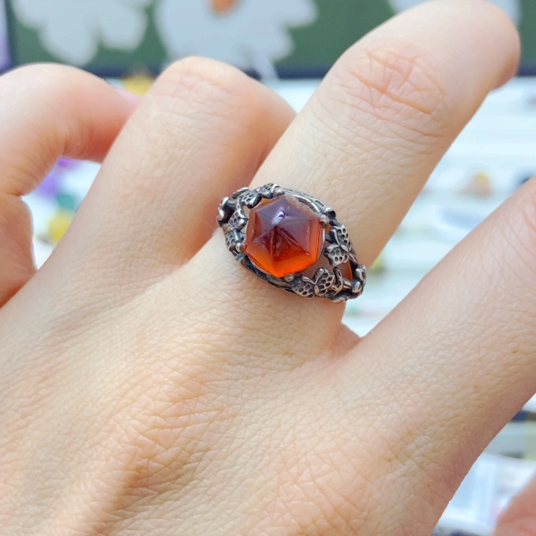 银S925镶嵌戒指石榴石