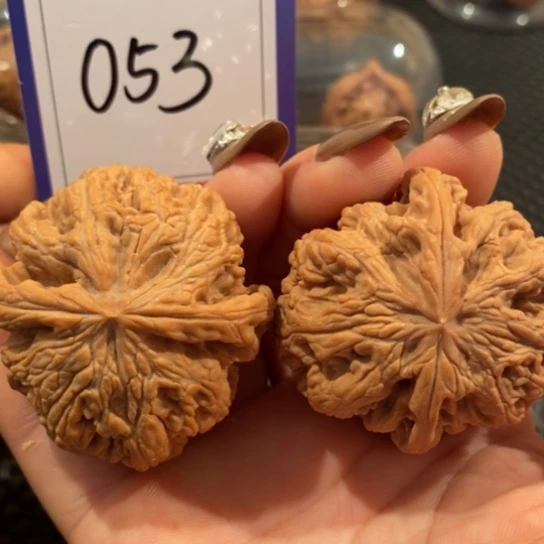 文玩核桃吊坠053尺46