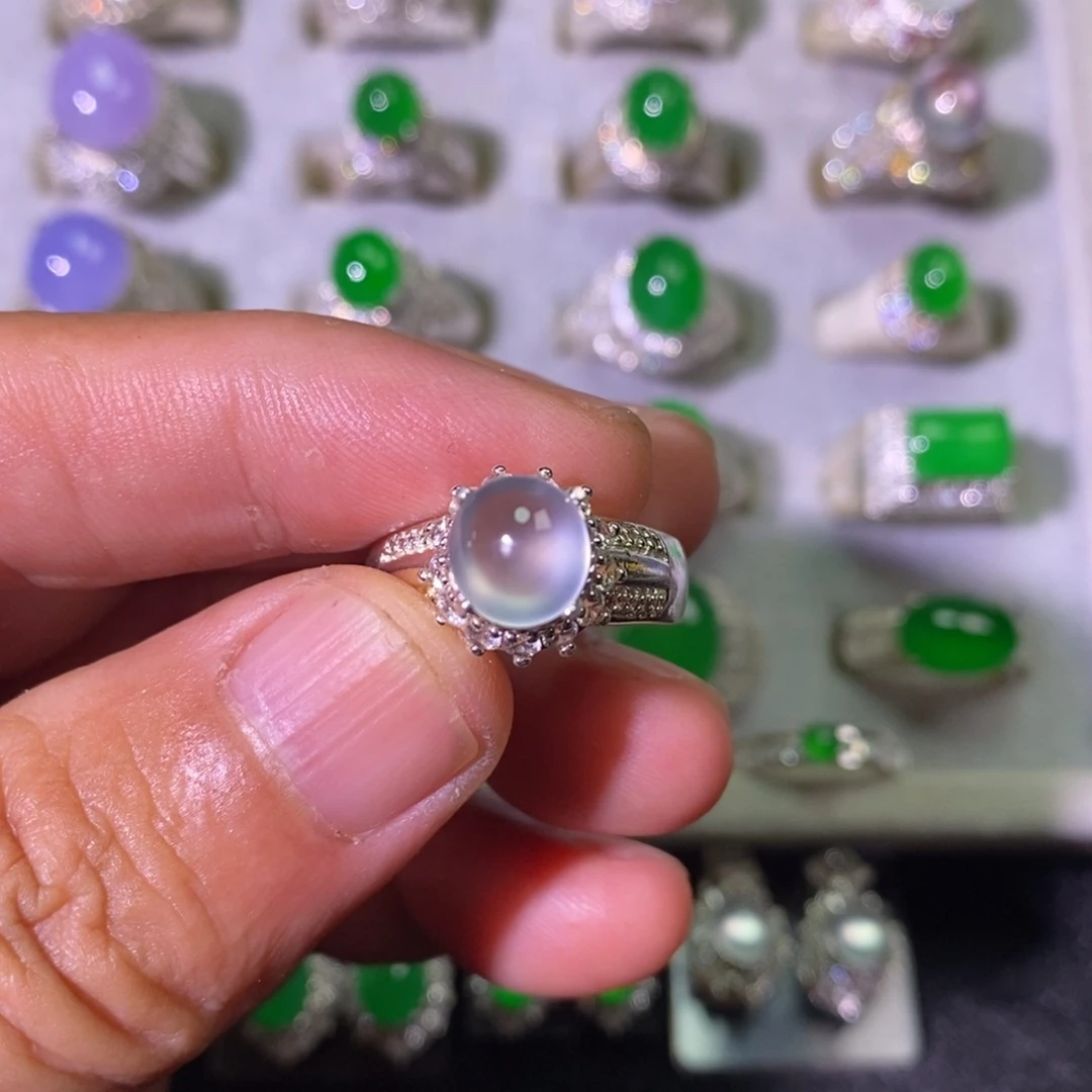 翡翠未镶嵌戒指戒指