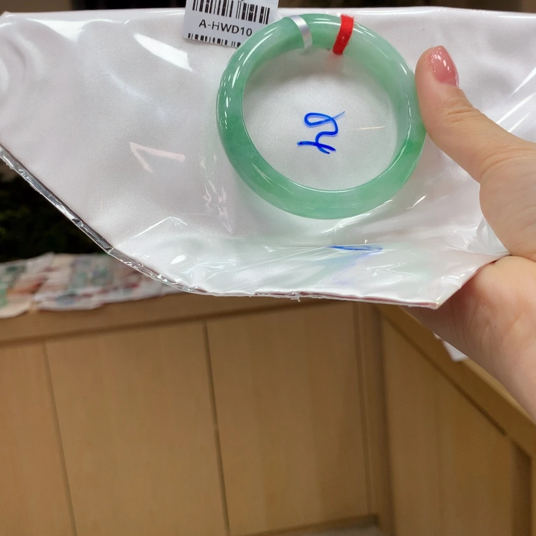 未镶嵌手镯翡翠不退不换