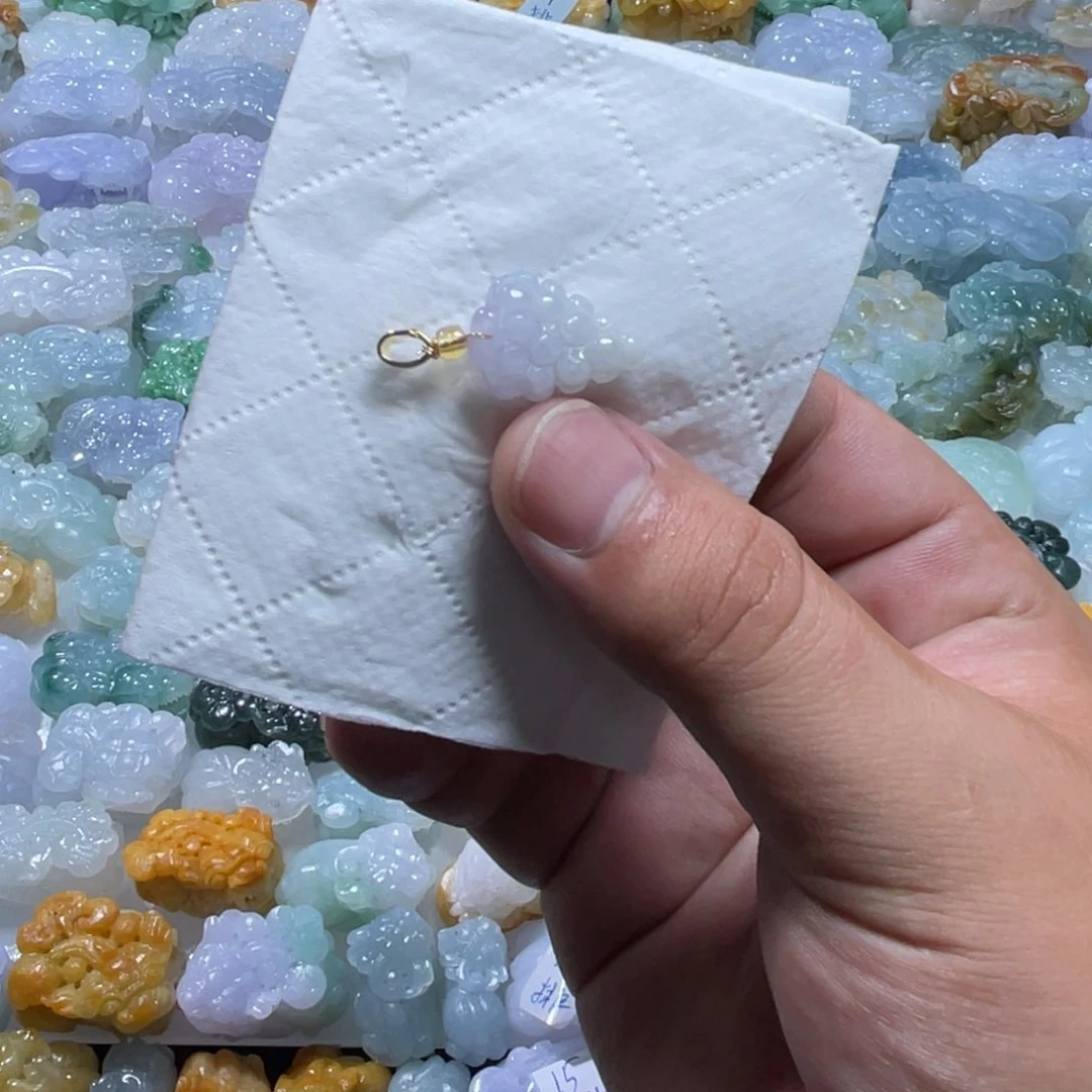 翡翠未镶嵌颈饰天然