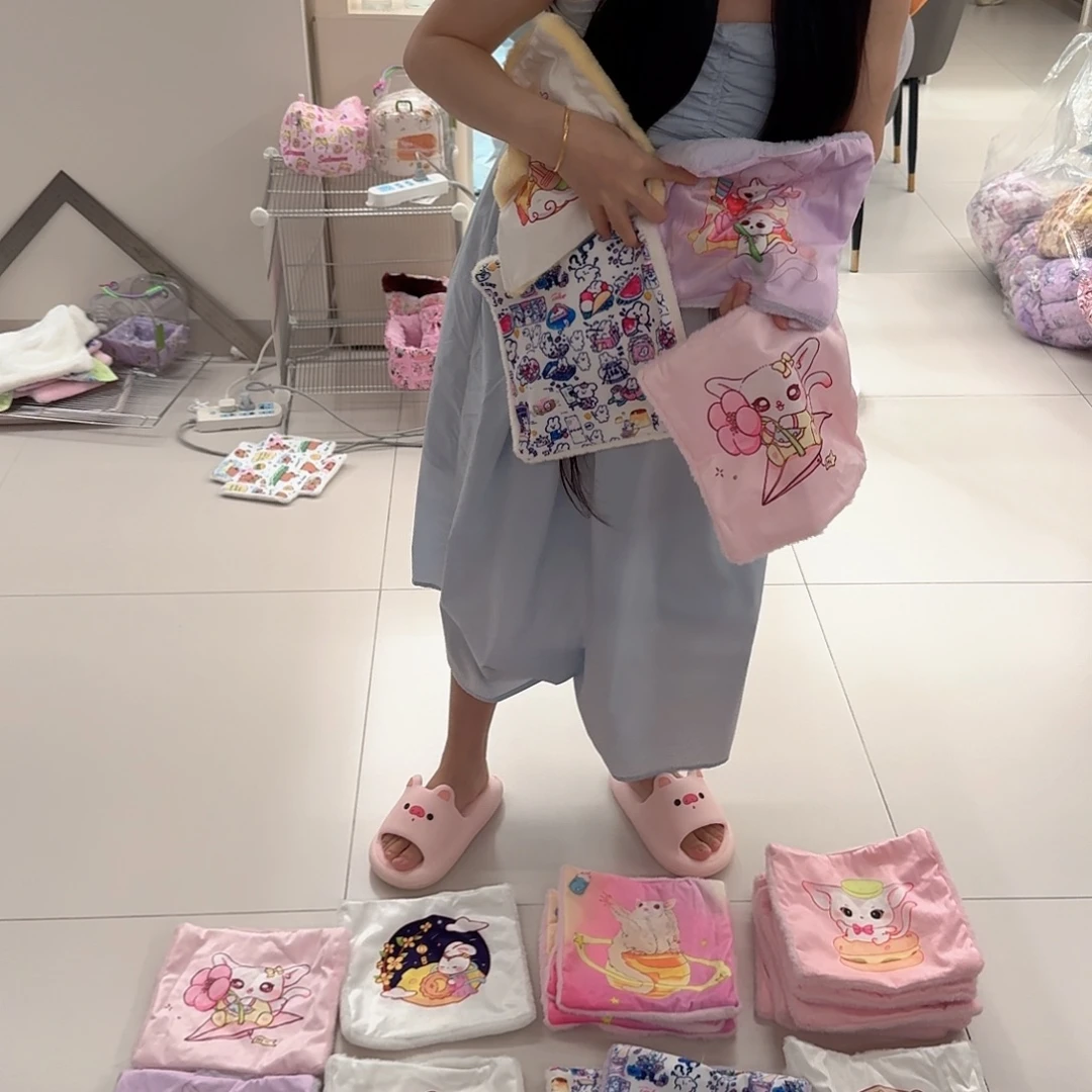 蜜袋鼯冬天毛毯仿兔毛