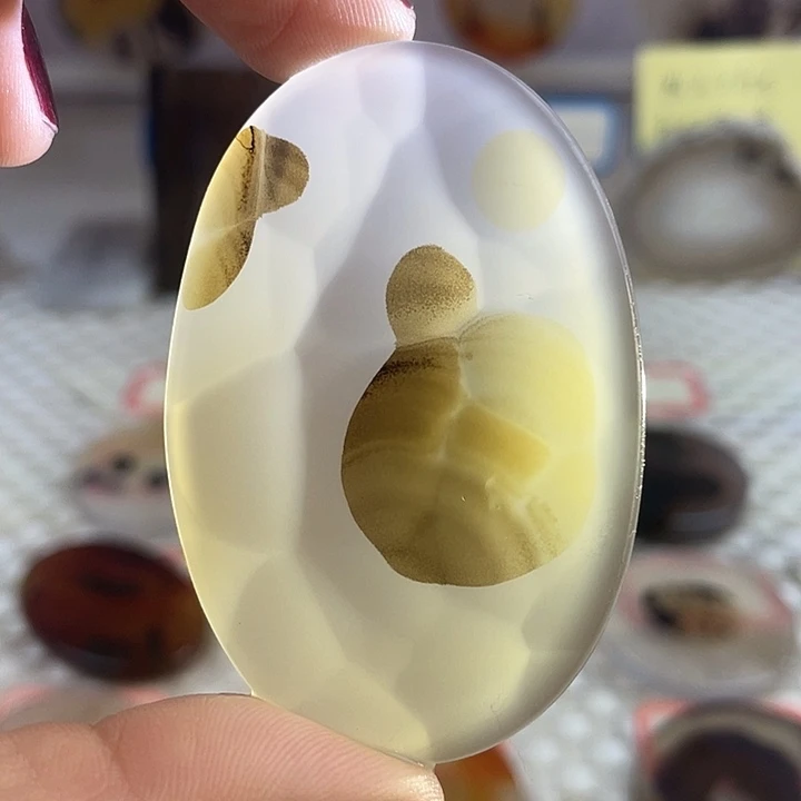 玛瑙/玉髓合金颈饰