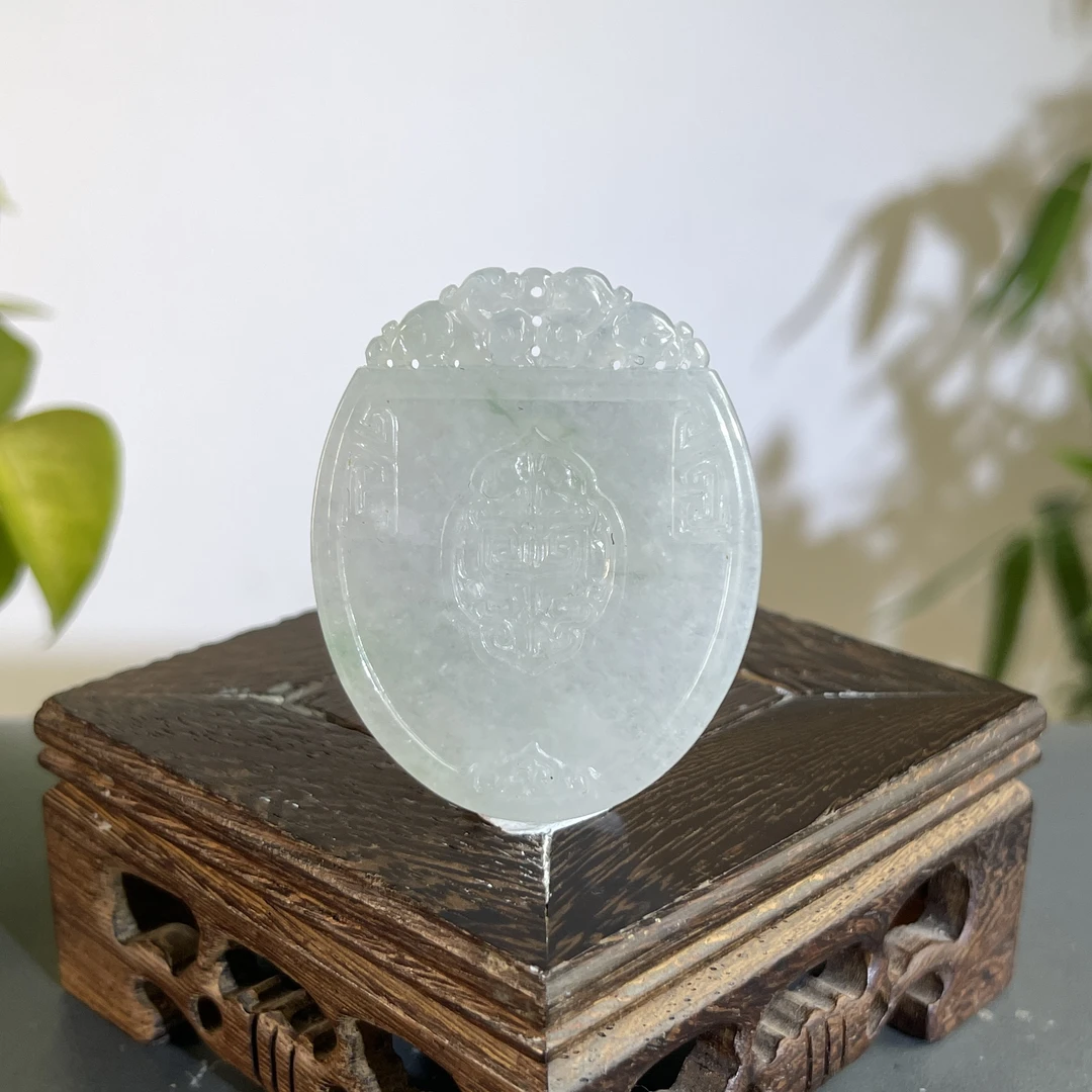 JGB01-101  天然缅甸A货翡翠  仿古牌