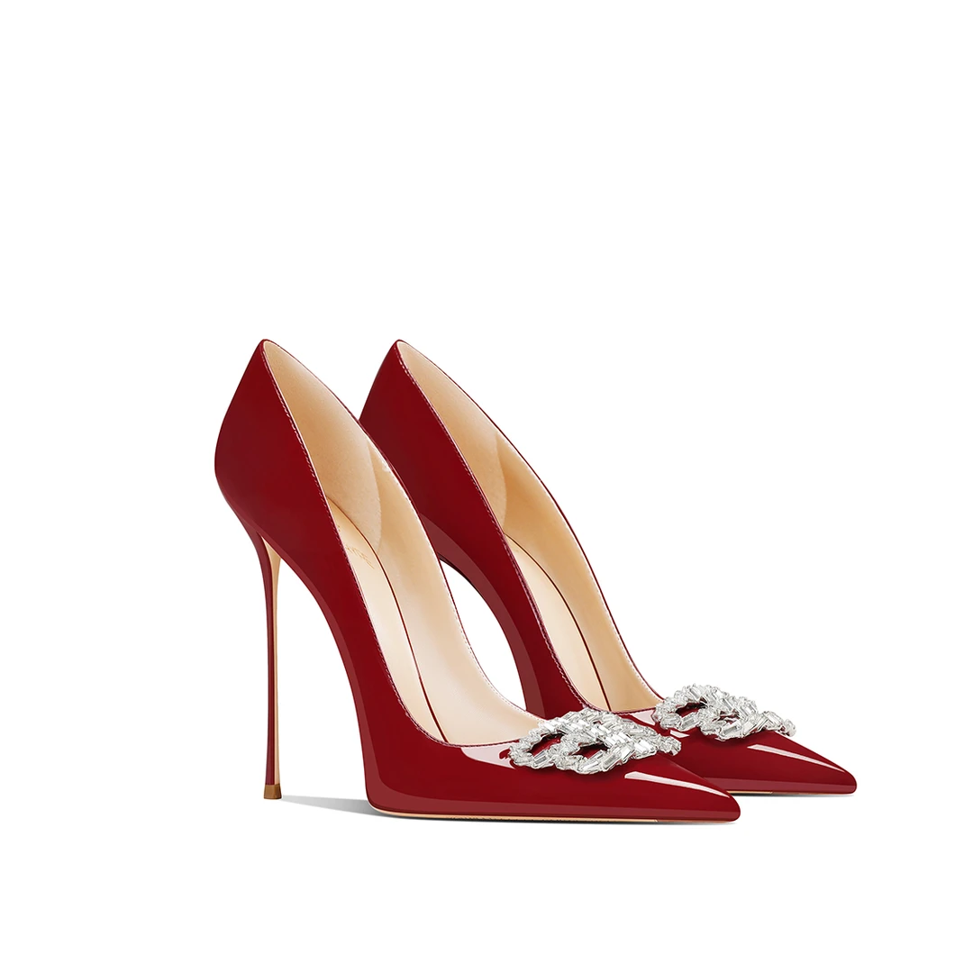 单鞋女款2025新款爆款小众御姐红色设漆皮尖头配旗袍细跟高跟鞋女