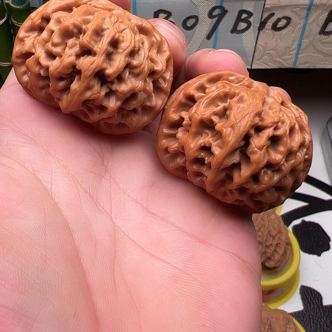 文玩核桃吊坠秦闷44