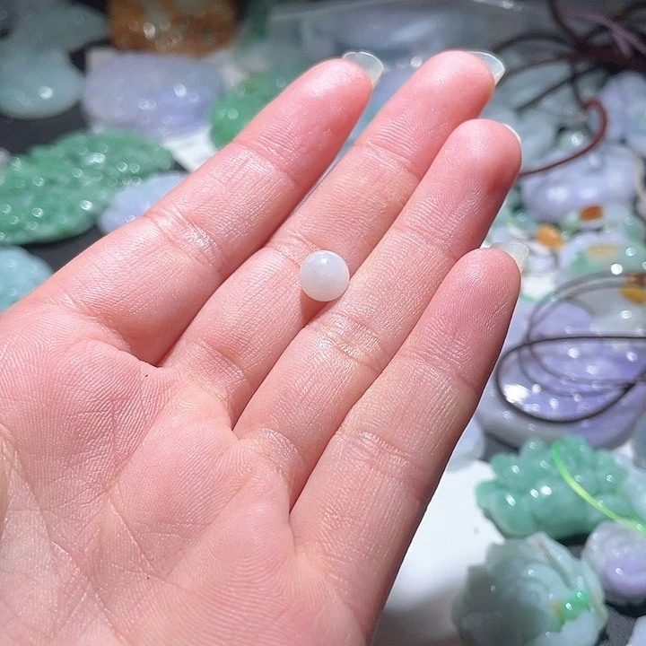 翡翠未镶嵌颈饰s****r天然
