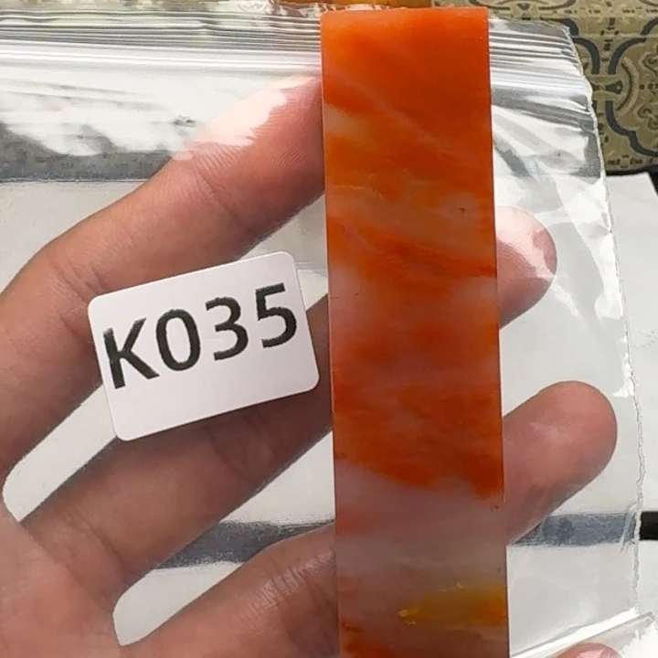 老挝石浮**现老挝 老挝 老挝