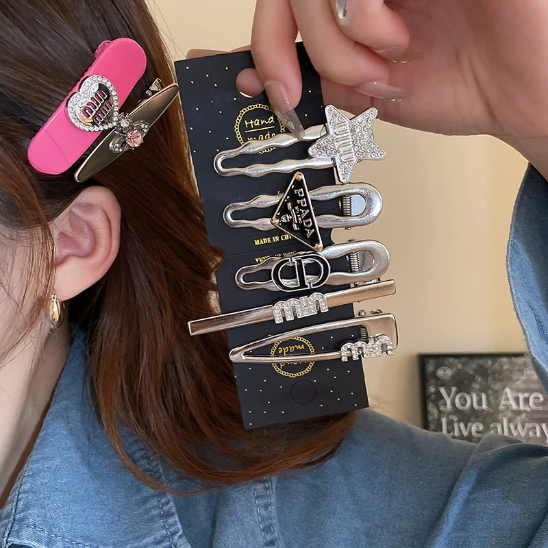 镶钻爱心星星发夹套装y2k甜酷风少女刘海侧边鸭嘴夹高级感发饰女