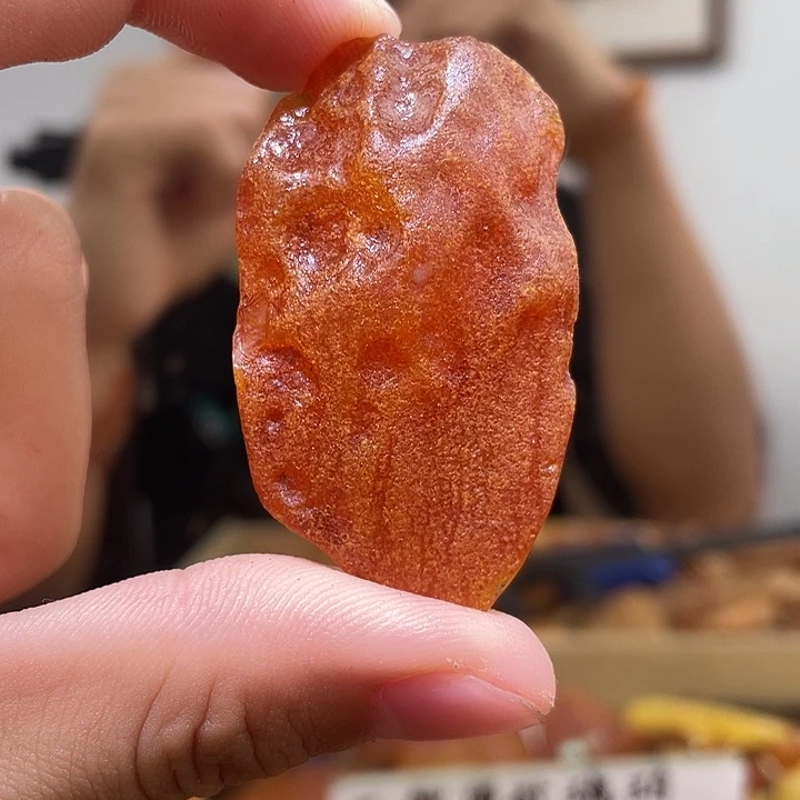 裸石琥珀未镶嵌吊坠