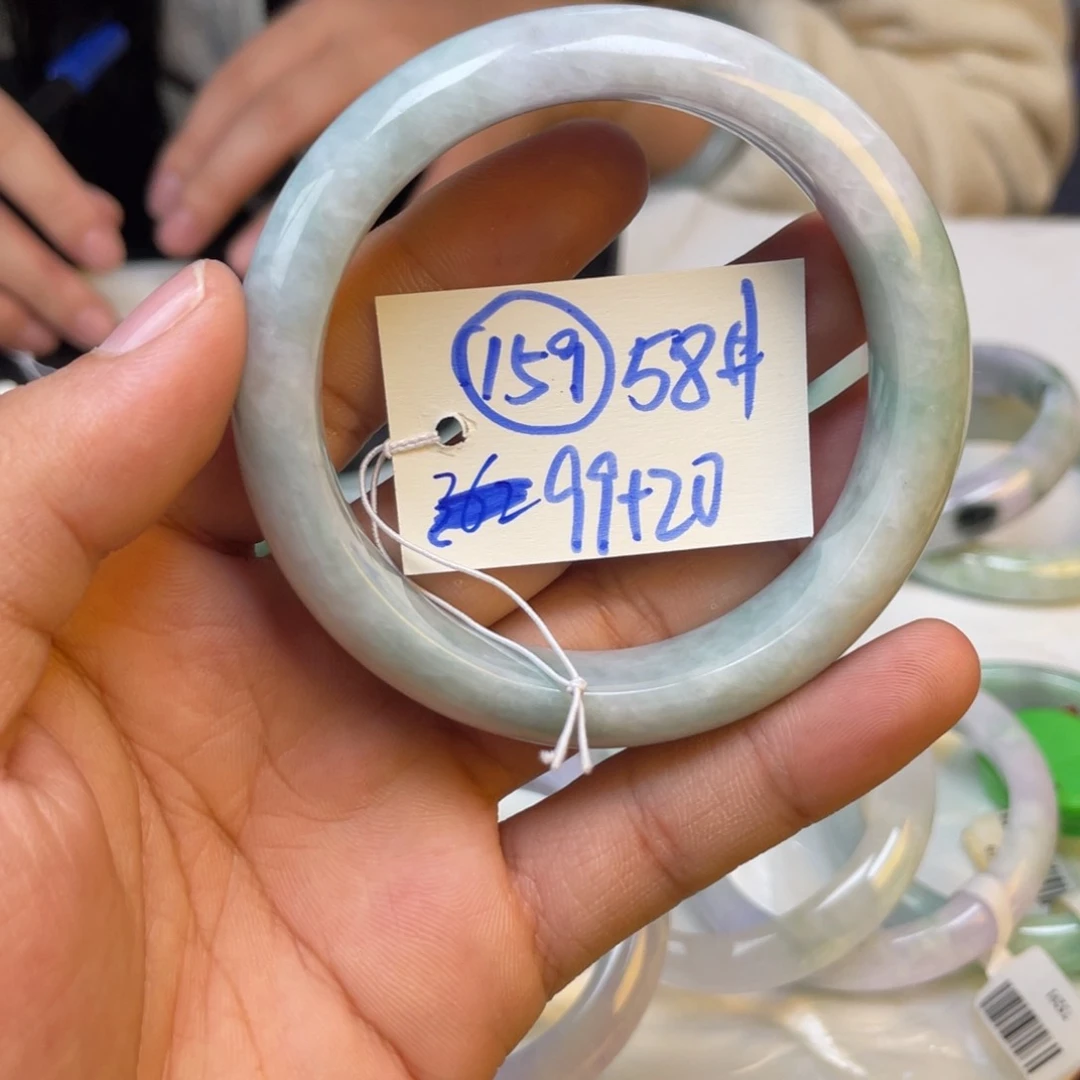 未镶嵌手镯翡翠159