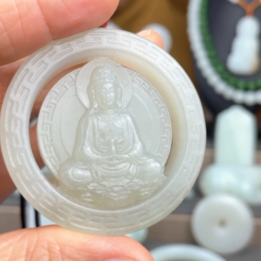 【闪购商品】颈饰未镶嵌和田玉