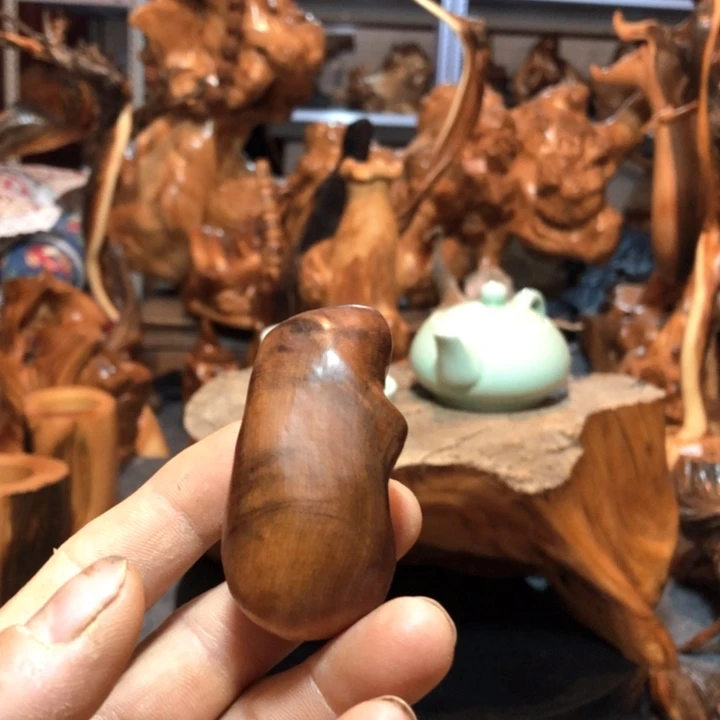 柏木（崖柏）秋****豹3