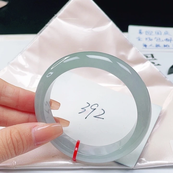 翡翠未镶嵌手镯55+正圈