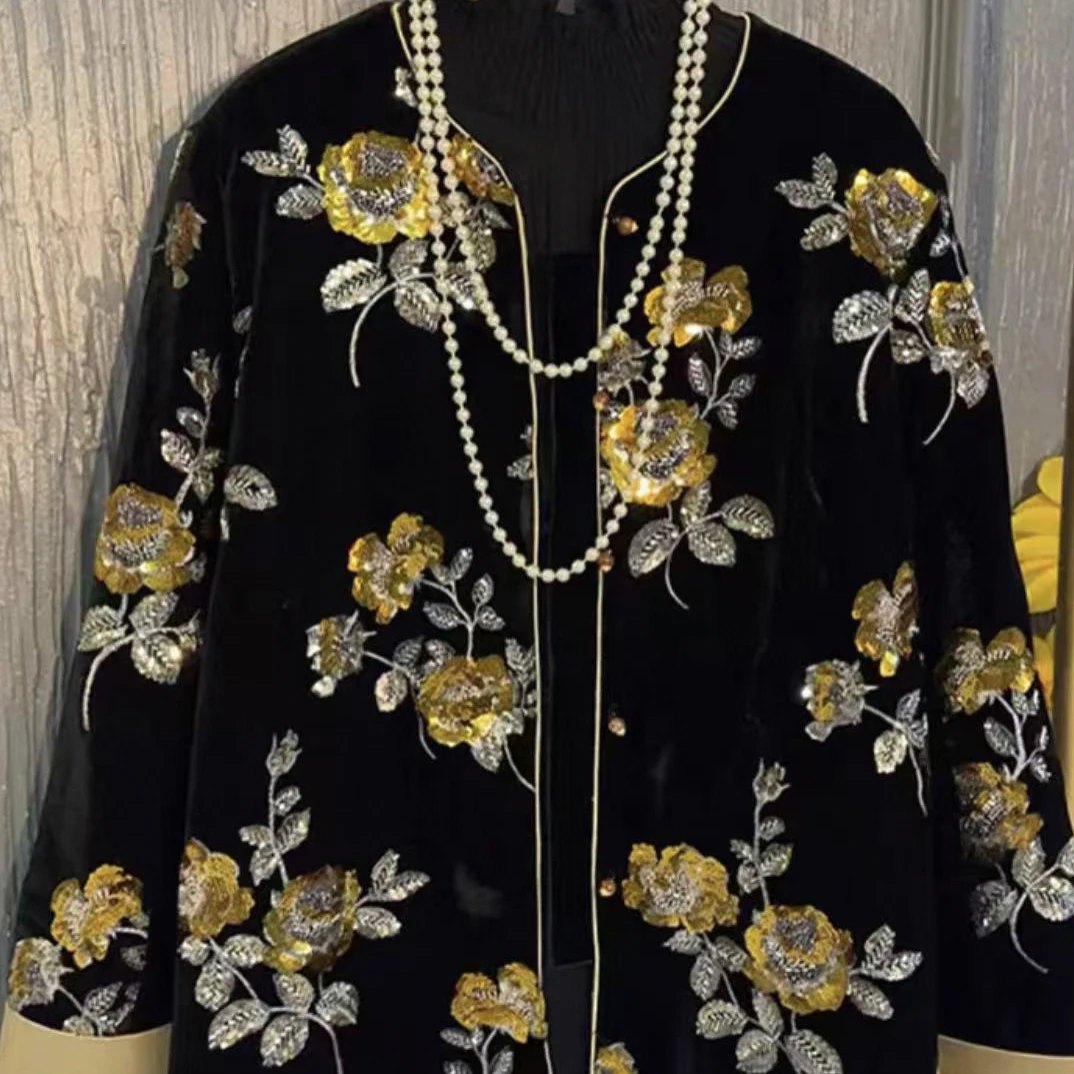 加肥拼色袖口刺绣花朵国风外套适合胖妹妹