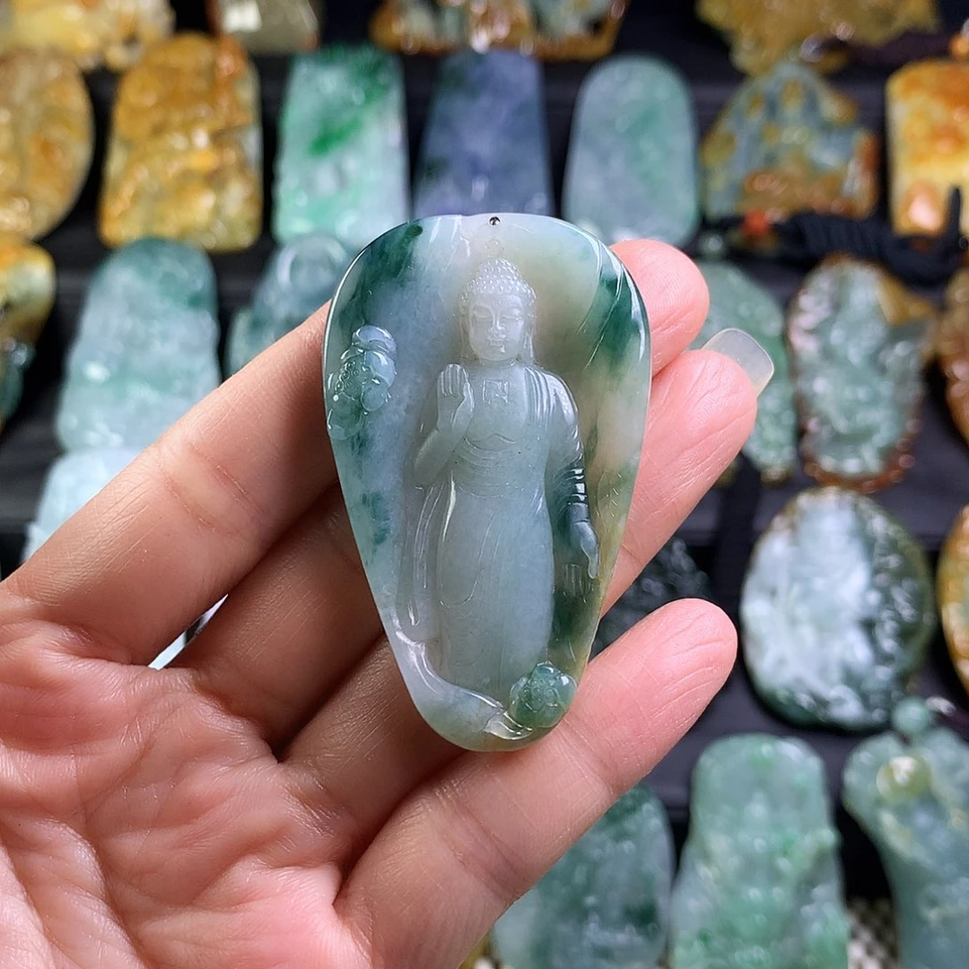 翡翠未镶嵌颈饰阿弥陀佛