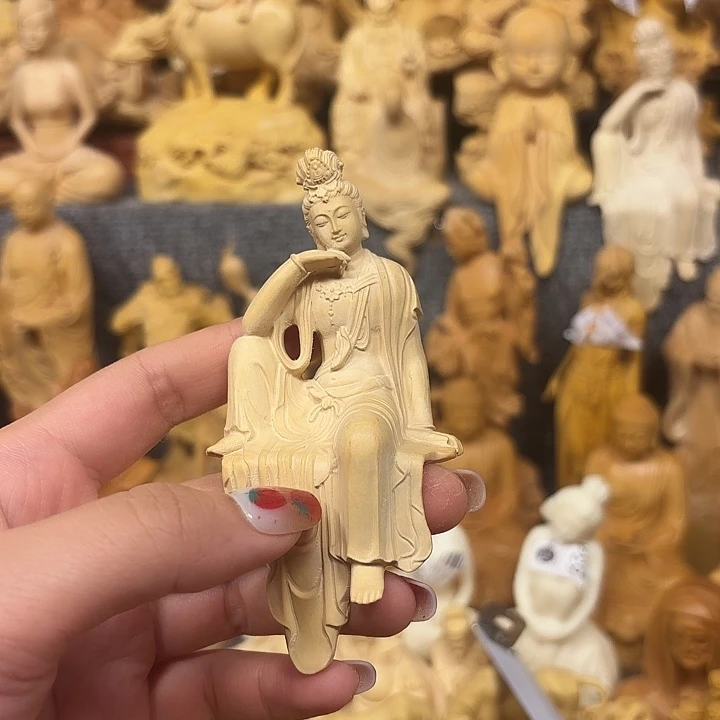 清***面黄杨木黄杨木瑕疵观音