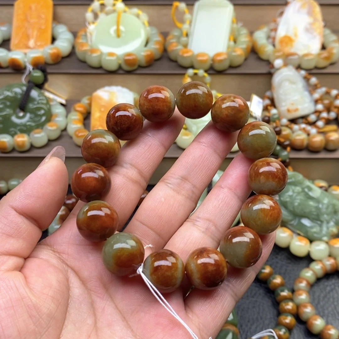 透闪石质玉未镶嵌手串