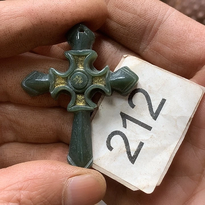 未镶嵌和田玉挂件