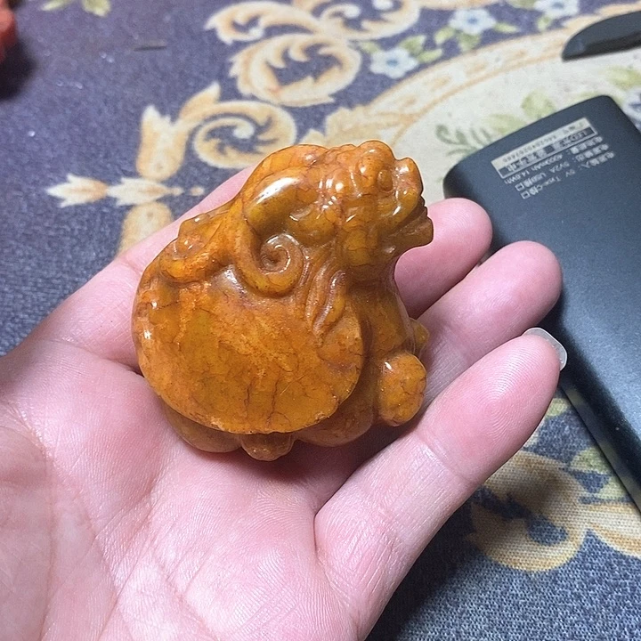 q w er t y ui op