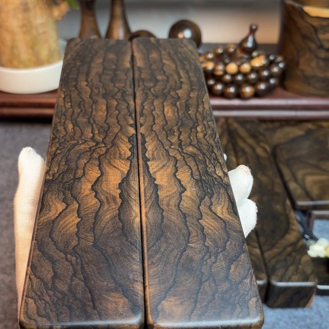 福***制破布木（黑柿木）木料两个