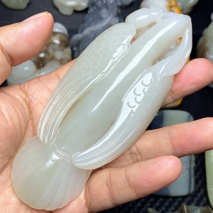 颈饰未镶嵌和田玉