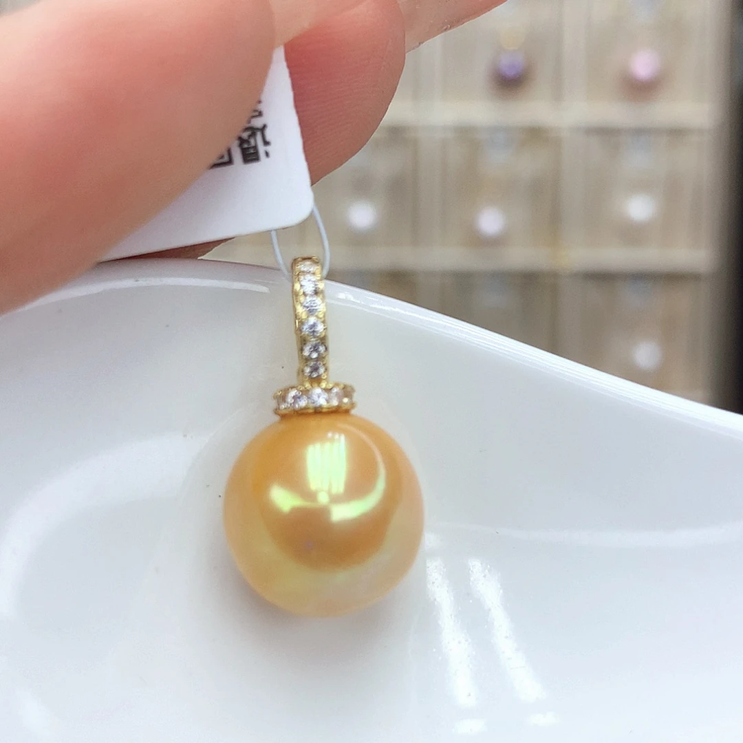 淡水珍珠合金颈饰