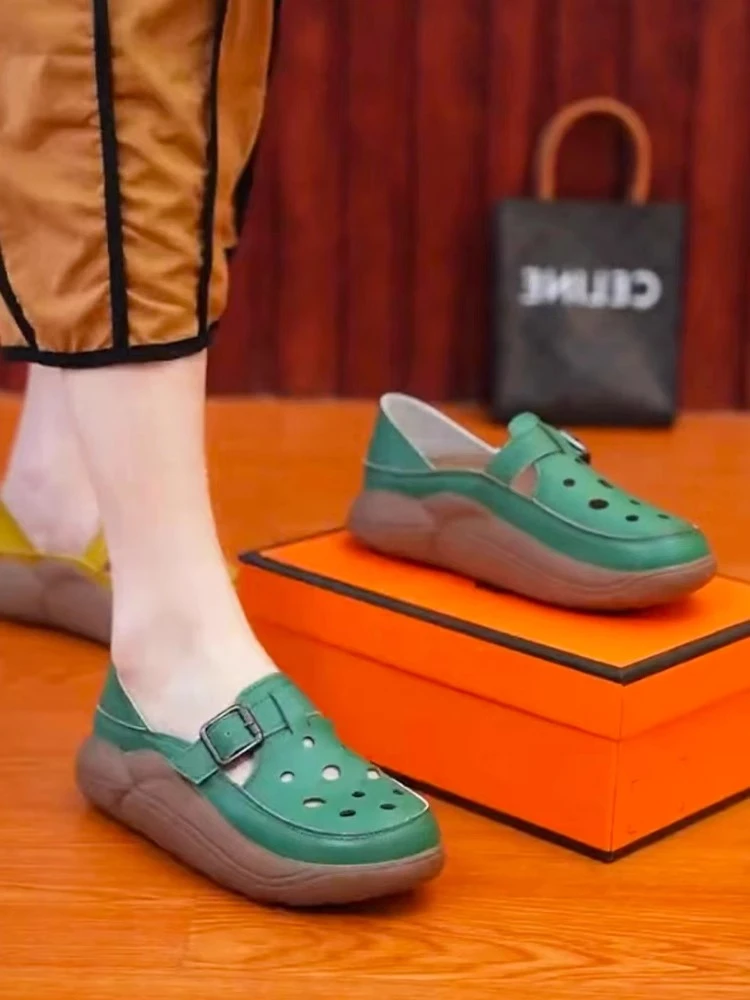 洞洞鞋休闲松糕跟罗马凉鞋软底复古纯色休闲风舒适透气镂空单鞋