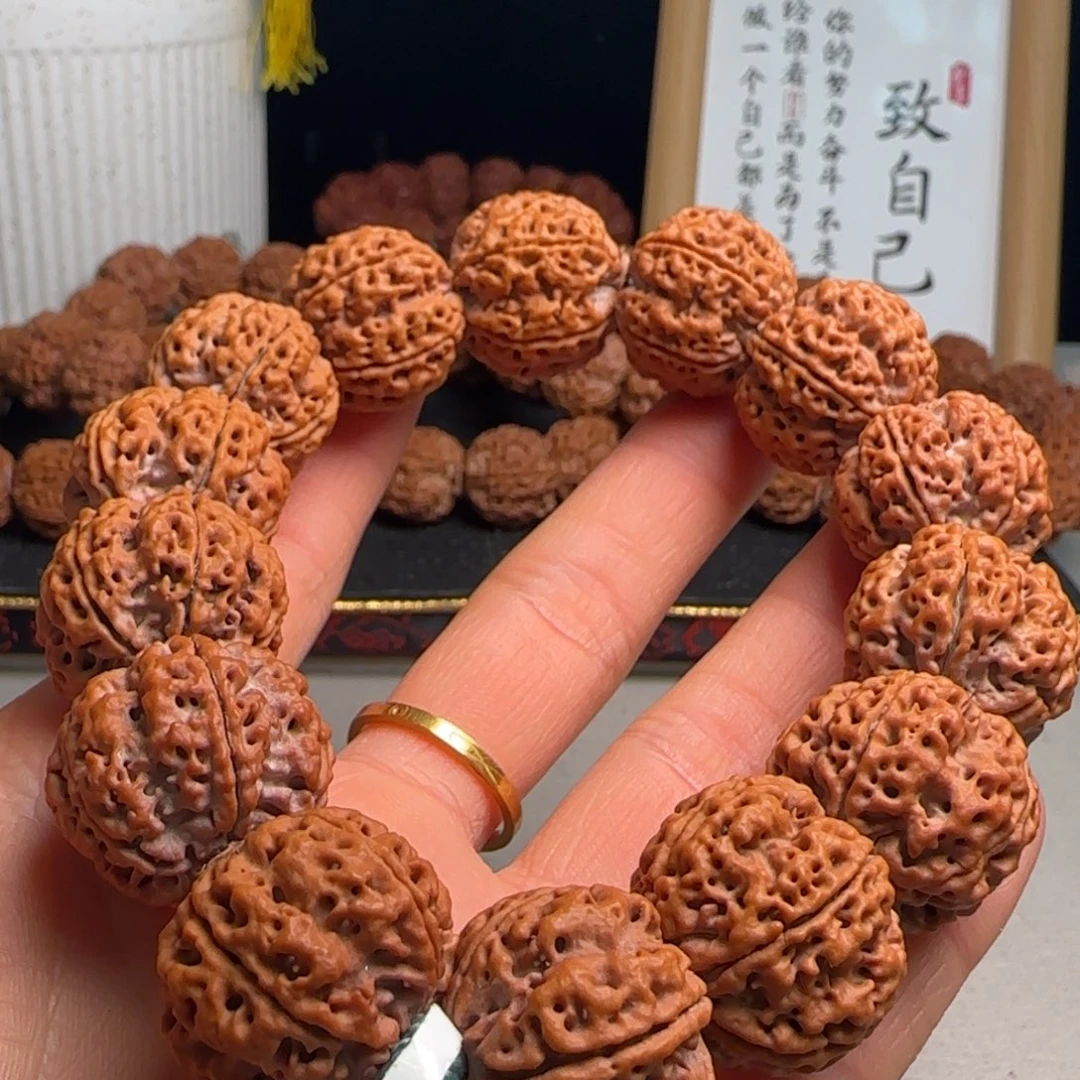 金刚菩提吊坠原生态大金刚