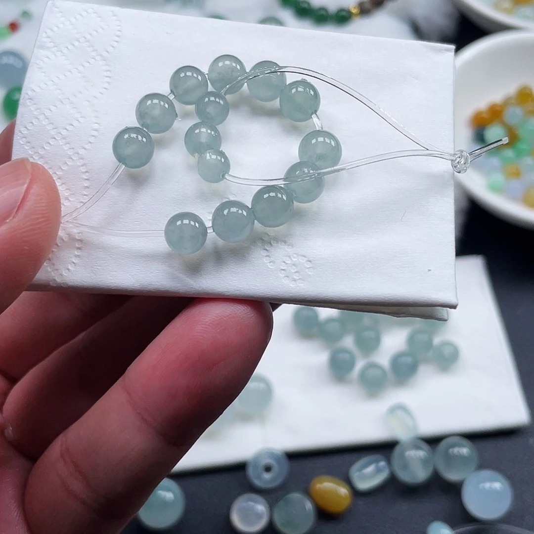 某***某定制翡翠未镶嵌卡6.5