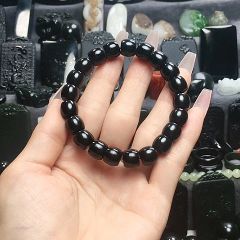 未镶嵌手链和田玉