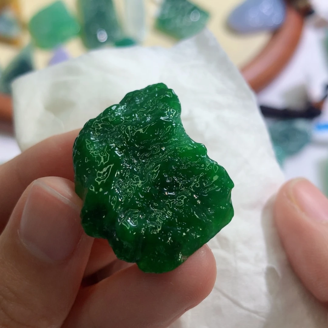 【闪购商品】翡翠吊坠(不含链)未镶嵌 4429