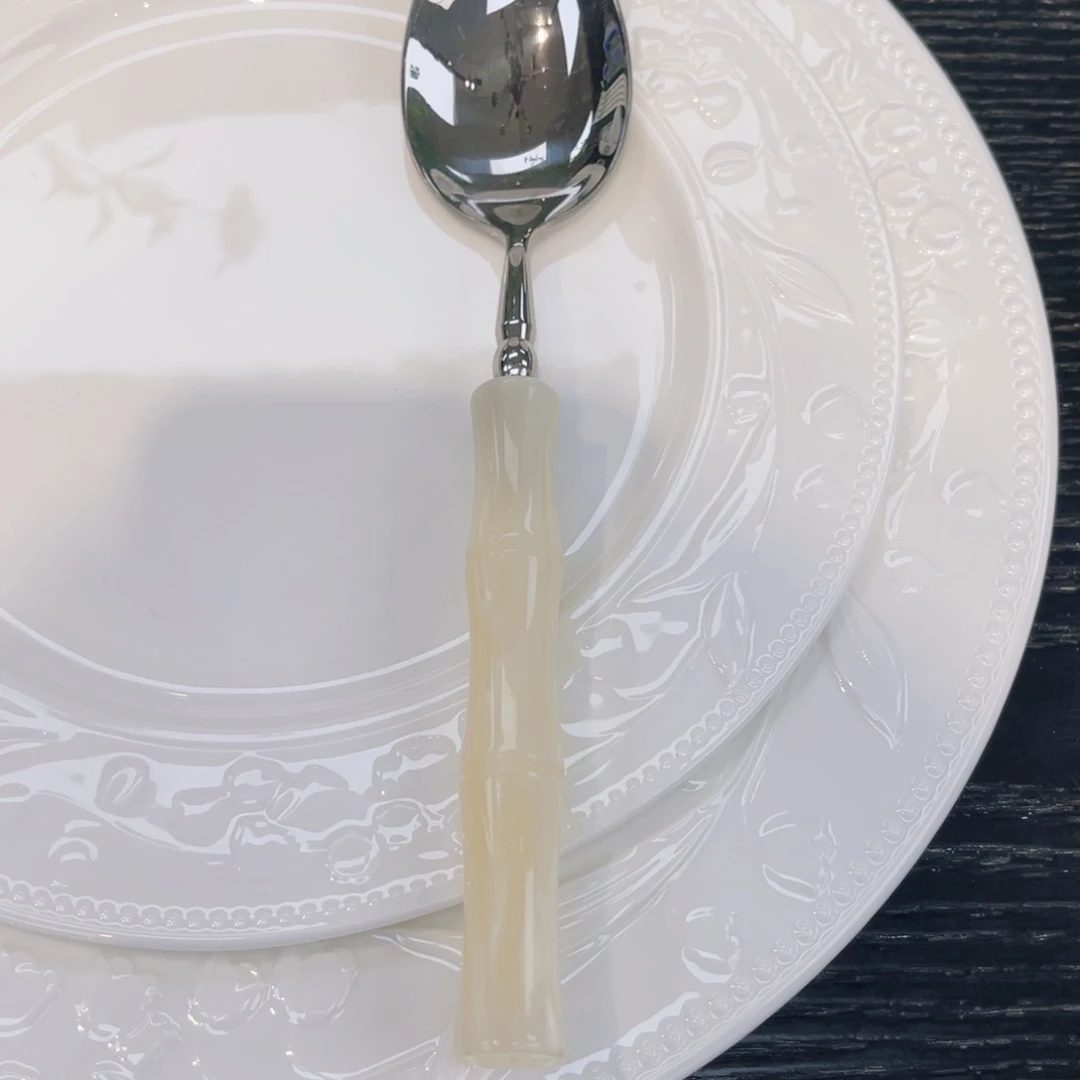 勺—————————————-