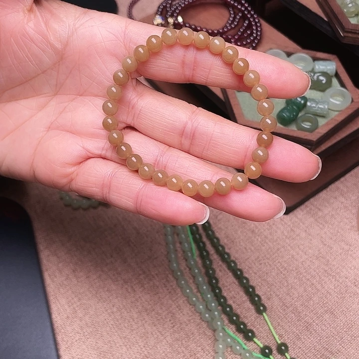 和田玉（糖玉）未镶嵌手链