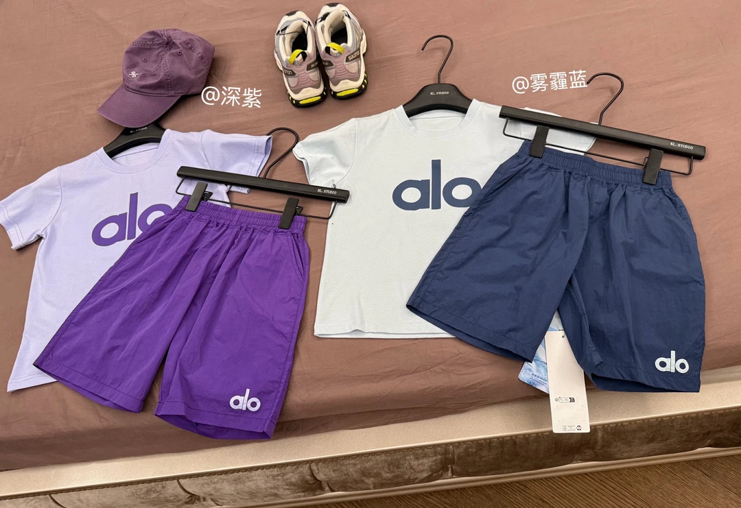 儿童夏季凉感圆领短袖短裤套装