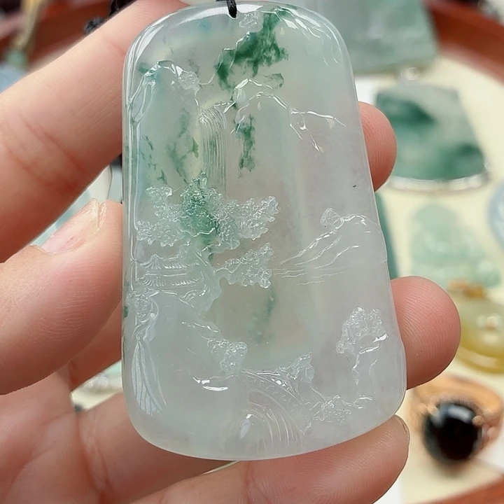 翡翠未镶嵌颈饰天然翡翠a货