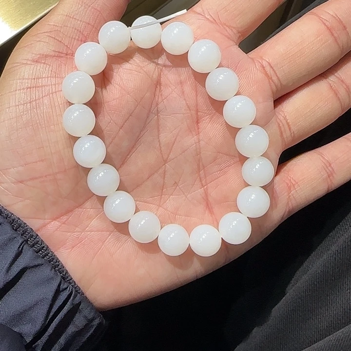 和田玉未镶嵌颈饰俄料